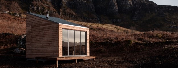 Sweeney's bothy, Eigg